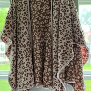 Leopard Print Fleece Blanket